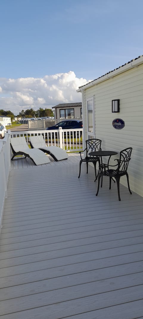 Aurora 52 Holiday Home Silver Sands Lossiemouth
