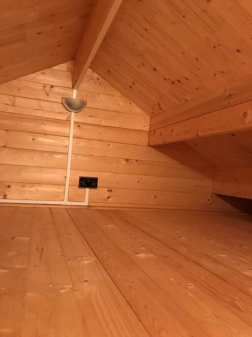 Spare sleeping space in the loft if needed