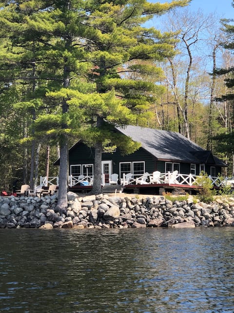 Windy Point Cottage on Ambajejus Lake