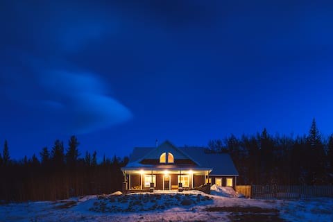 Top performing Airbnb: *Alma Basecamp* - 25 minutes to Breck & MTN views! in Alma