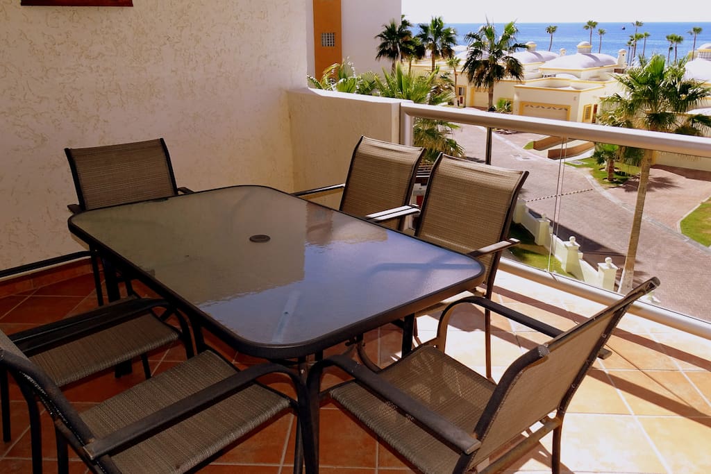 Chair,Furniture,Dining Table,Table,Spa