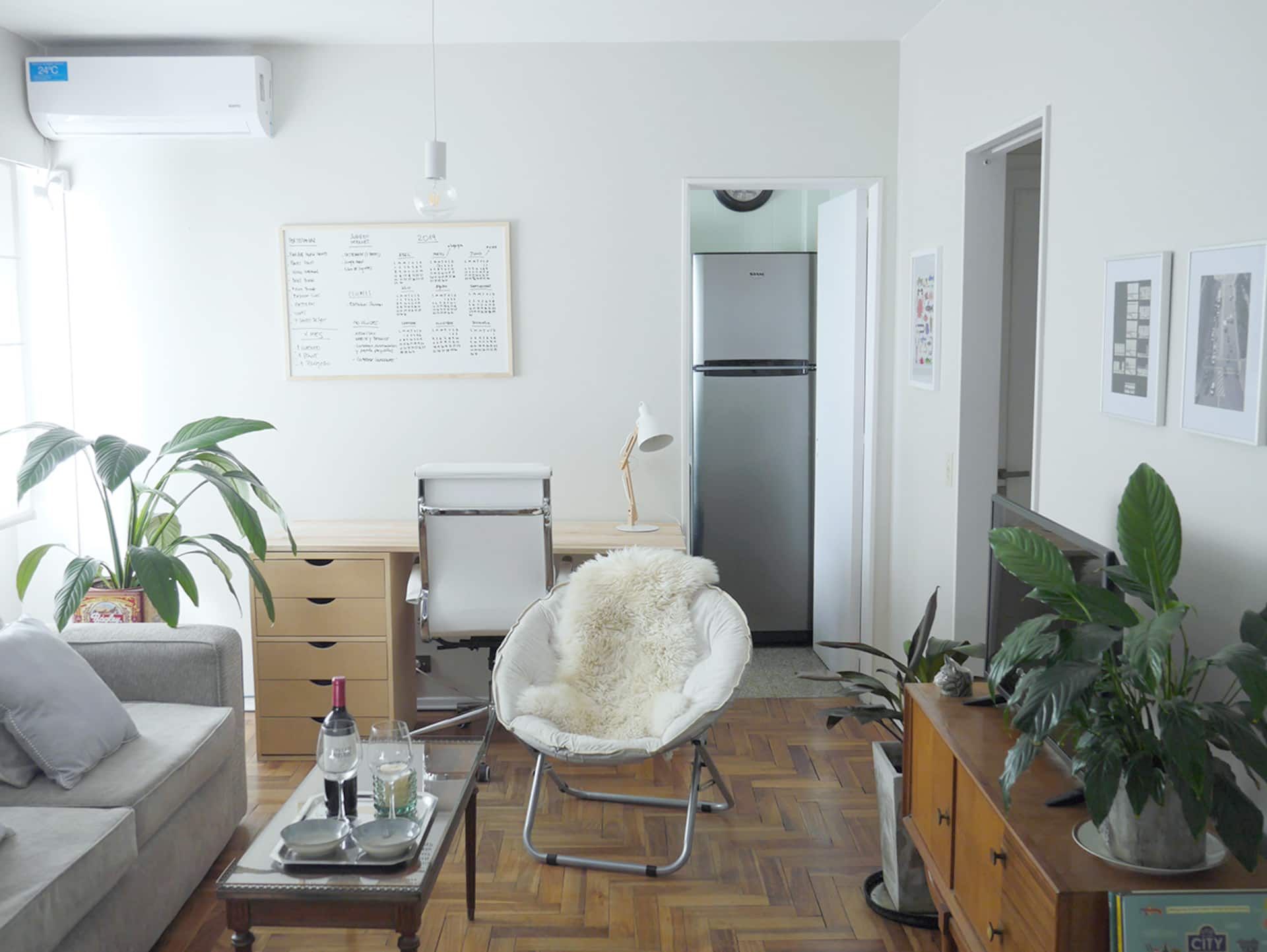 Renovated furnished studio apartment in Coghlan