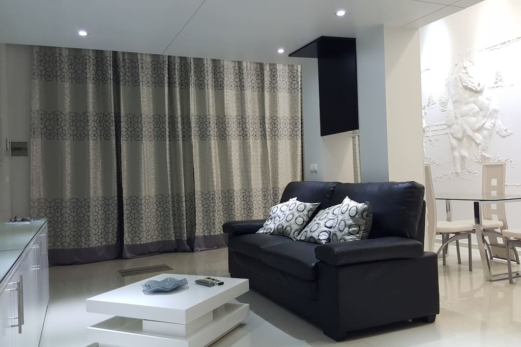 Living Room-V3