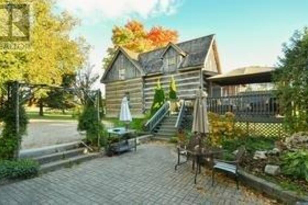 Outside Patio with Gas BBQ & Firepit & Gardens