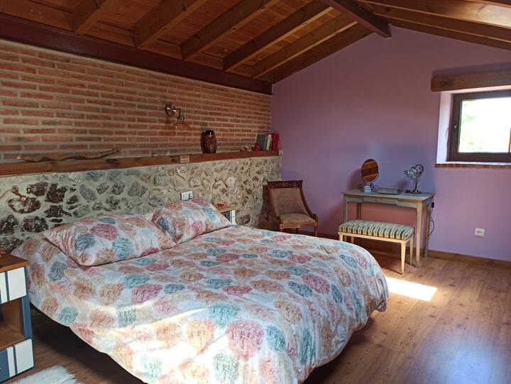 Dhomë dyshe, 1.50 krevat.