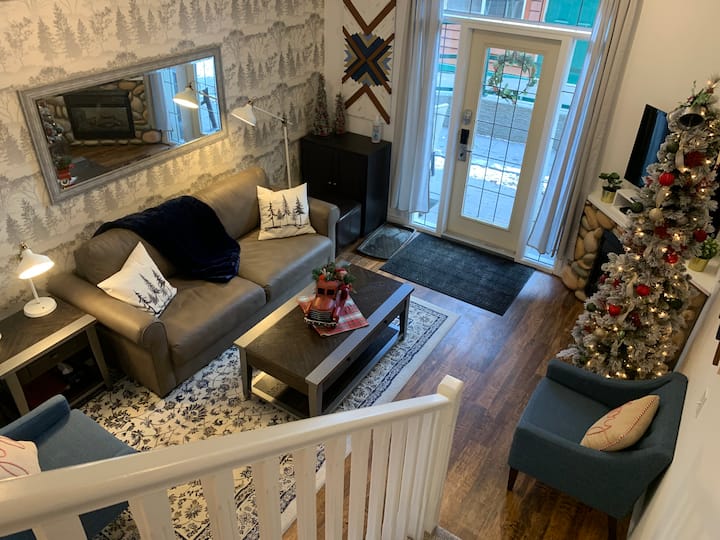 Newly Renovated! 2bd/2bth Pet Friendly - 알버타