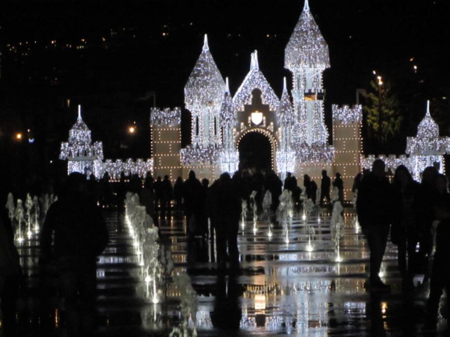 Le Château de lumière sur la Coulée Verte