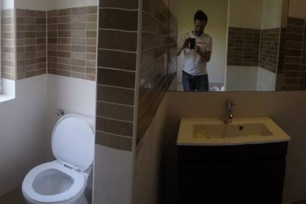 Ensuite private bathroom