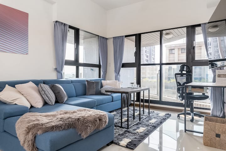 High Floor New Bldg | 5 Ximending, Stunning Views - Taiwan