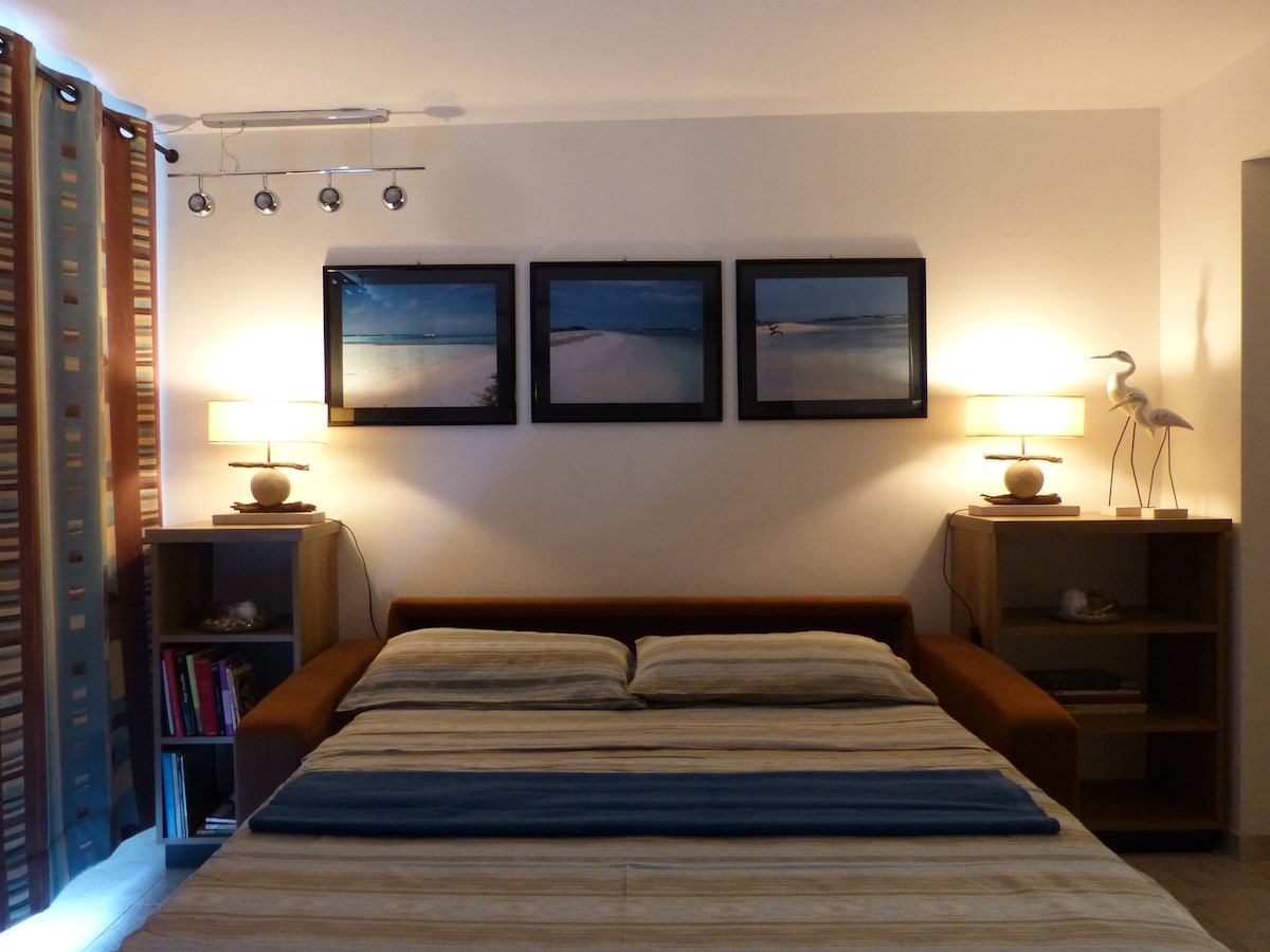 Top Airbnb: Cannes, apart in ground floor of villa, 2/4 people à Le Cannet