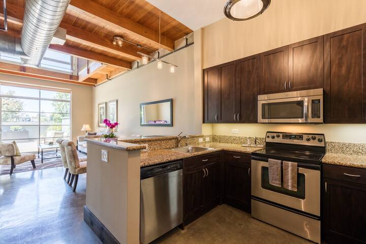 Santana Row Properties #2 – Silicon Valley Getaway gallery image 5