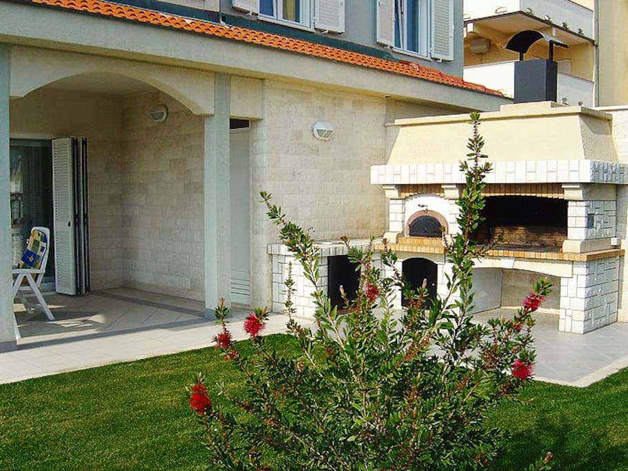 Garden / barbecue