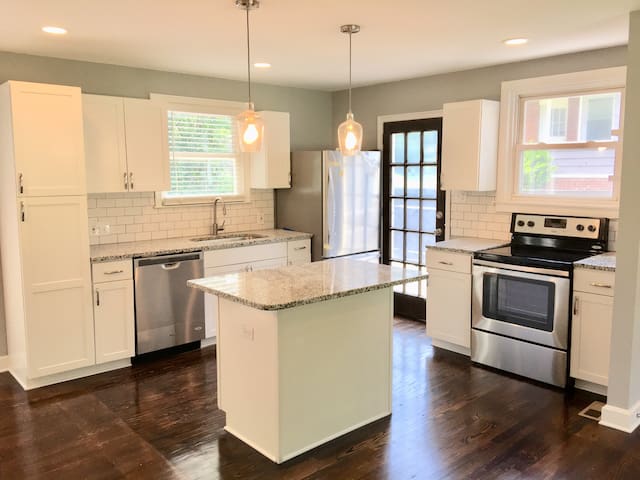 Near NoDa & Plaza Midwood | Quiet neighborhood