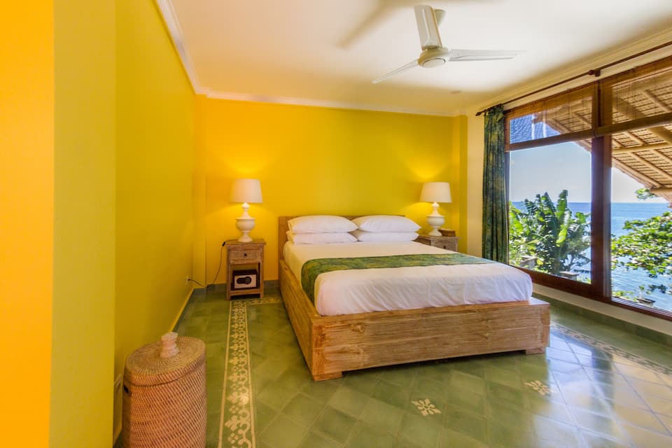 Villa Makara, a bamboo beach house facing Lombok, Abang, Bali, Indonesia, photo 9 of 10