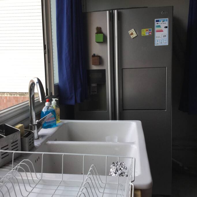 Espace Evier, Frigo américain, buanderie