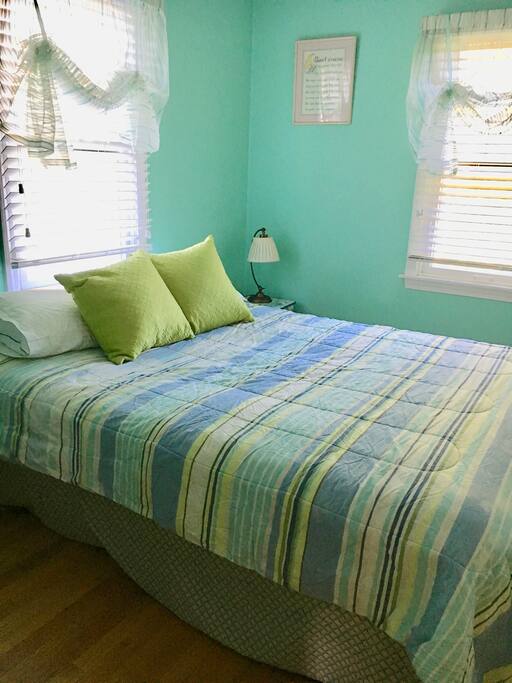 Upstairs bedroom with queen
