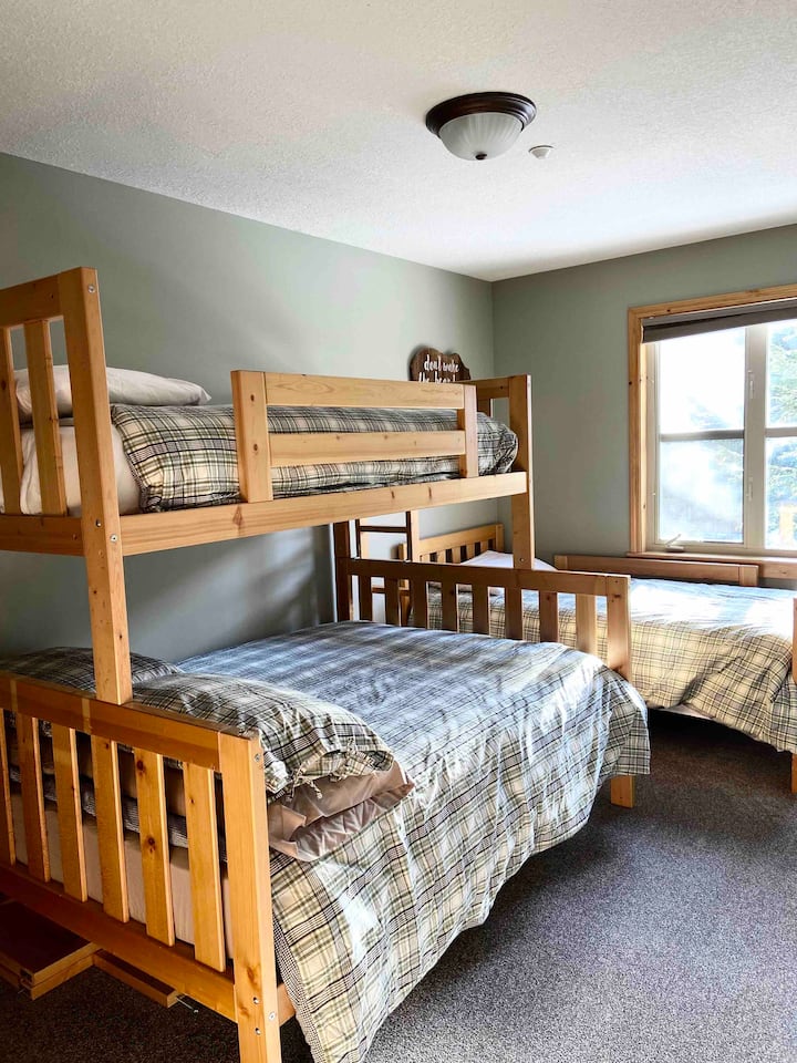 غرفة النوم 2