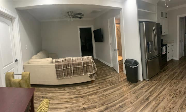 Clean, Upscale, Modern 2 Br - Texarkana, TX