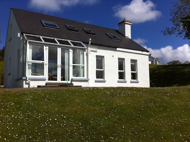 Modern 3 bedroom holiday home
