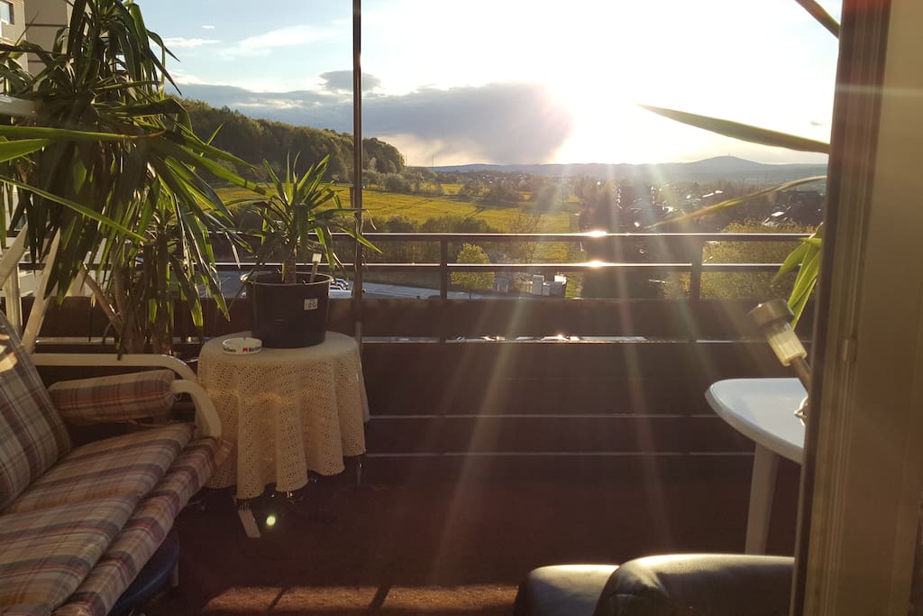 Hammer Balkon ausblick