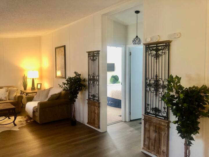 Lake Saint Helen Vacation Rentals & Homes Michigan, United States