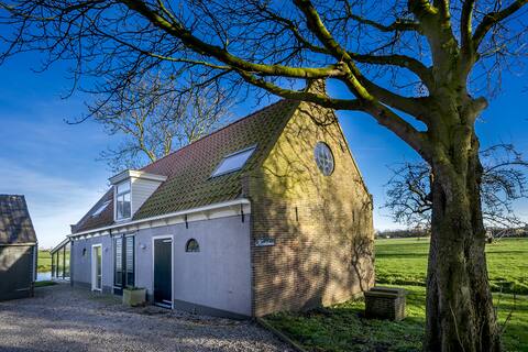 Coachhouse, in nature only 5 km from Amsterdam