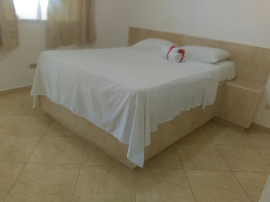 cama matrimonial