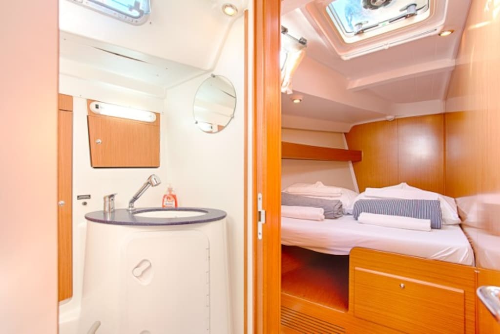Cabin with toilet