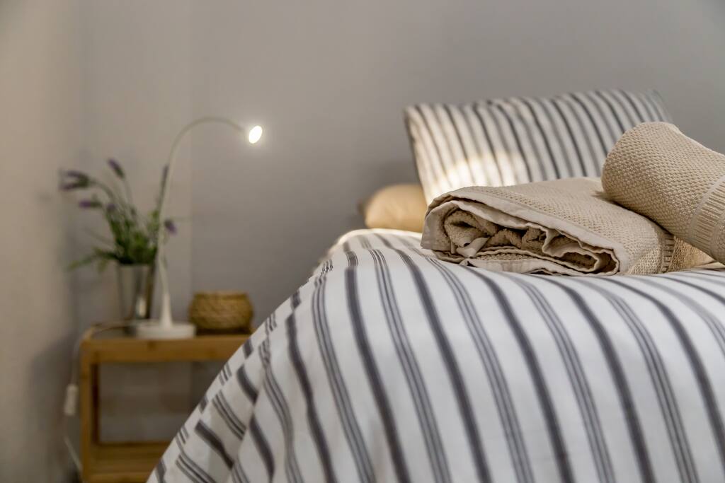 detalle habitación interior
