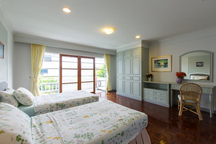 Спална соба 3 - пространа и светла