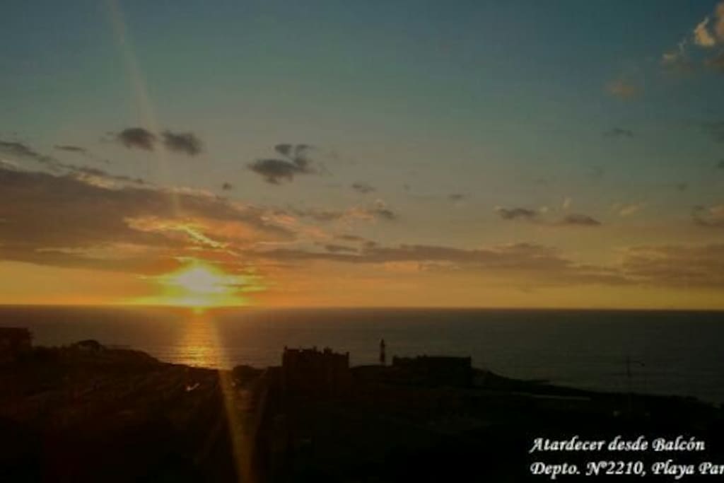 Atardecer desde el balcón Depto Valparaiso