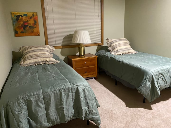 საძინებელი 1