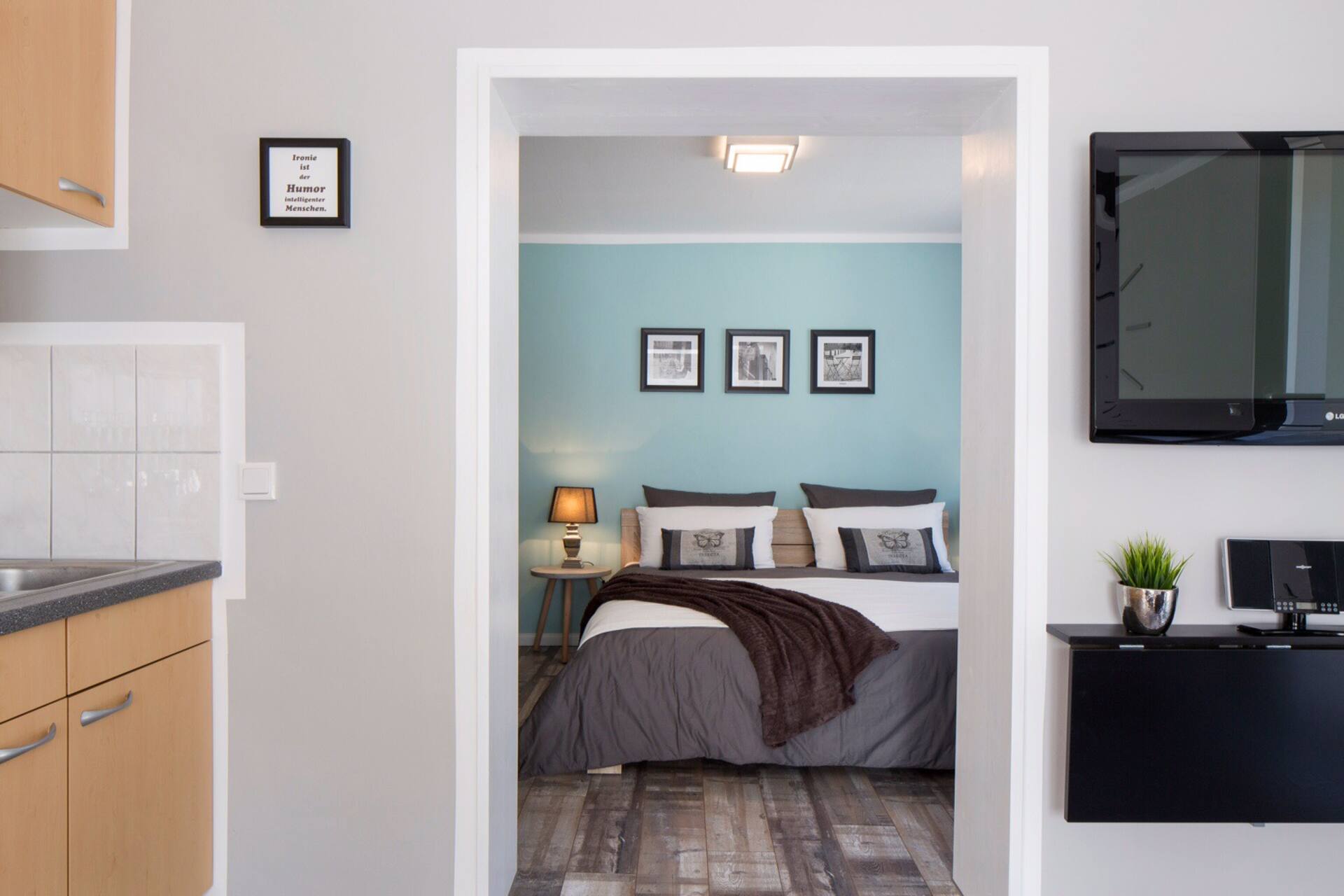 Modern clean temporary living!