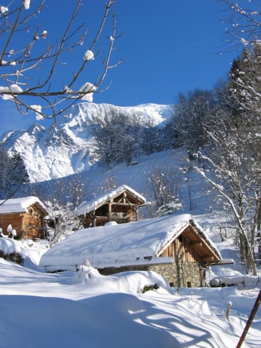 Bionnassay un des plus beaux villages d'altitude au pied du Mont-Blanc