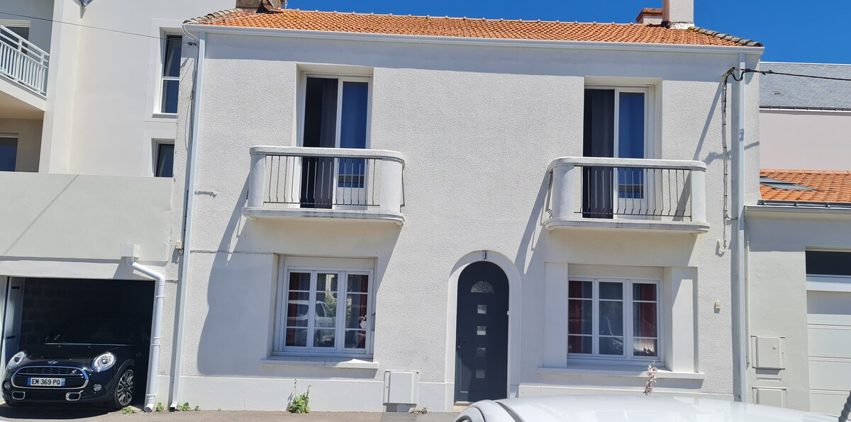 Annonce Airbnb populaire: Les Sables d'Olonne, house 300 m from Beaching. à Les Sables D'olonne