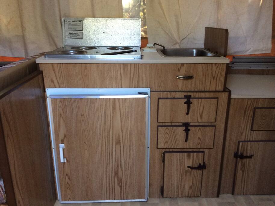 Ice box and three burner top