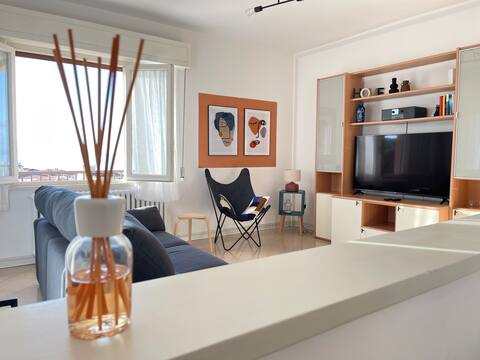 Proprietà Airbnb di successo: Panoramic view 100 sqm a San Vincenzo