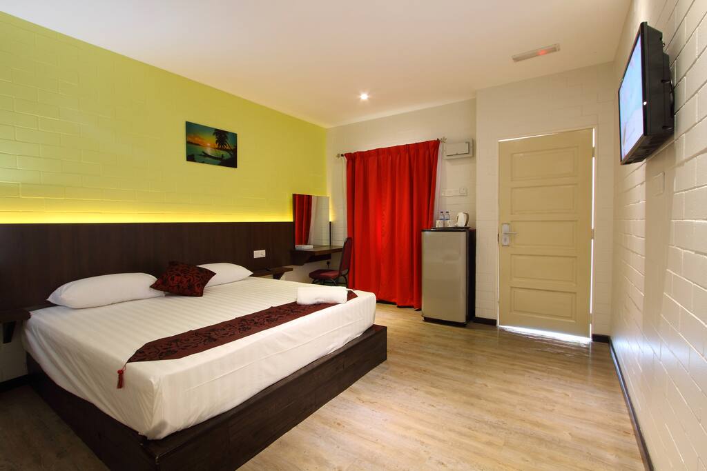 Deluxe King Bedroom Interior 1