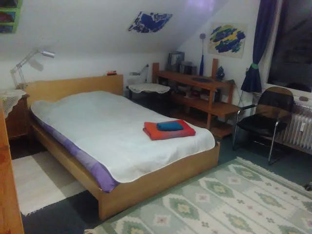 Airbnb Gottingen Vacation Rentals Places To Stay