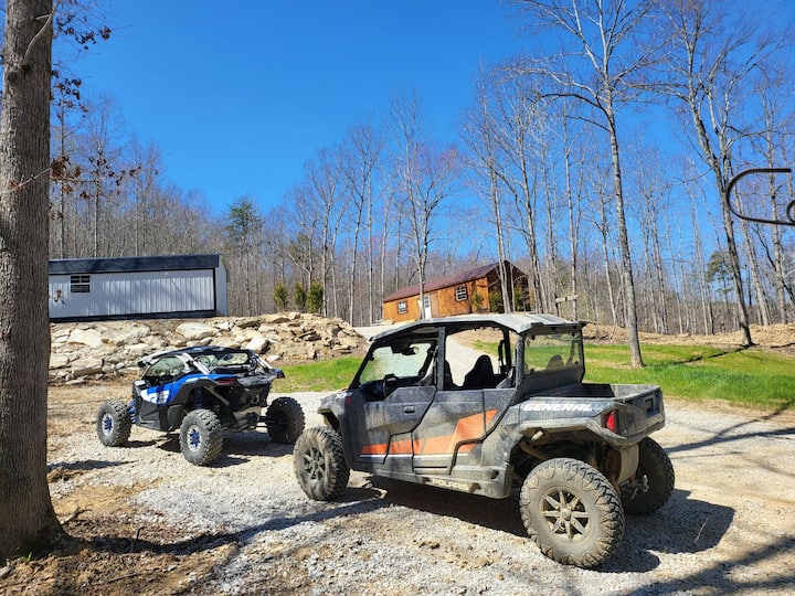 Copperhead Cabin 2 Cabins for Rent in Huntsville, Tennessee, United