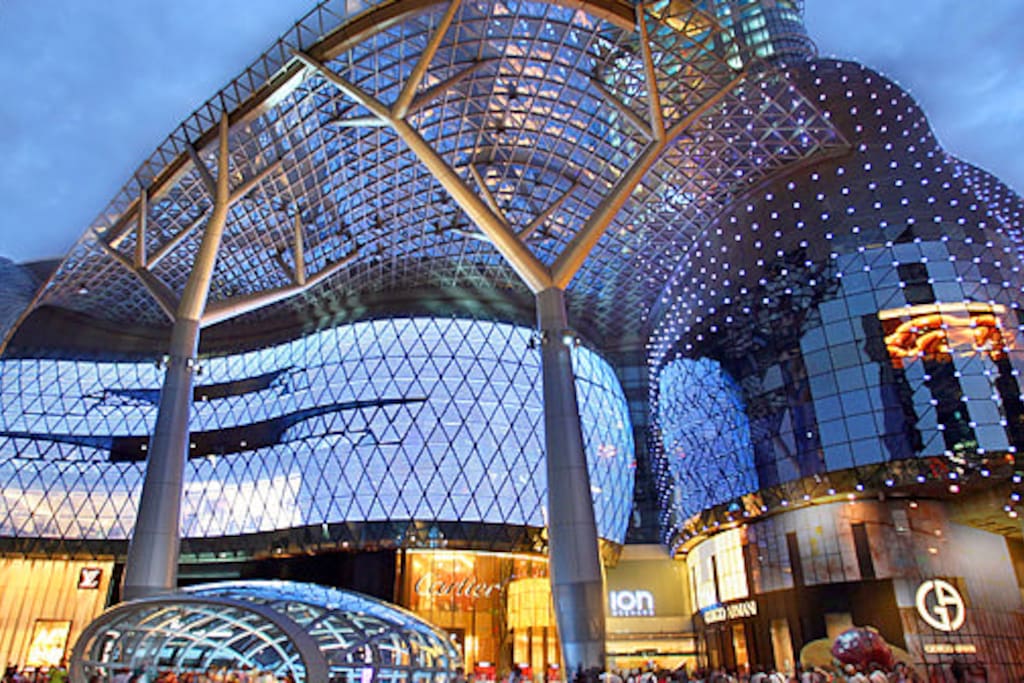 2 minutes to orchard road