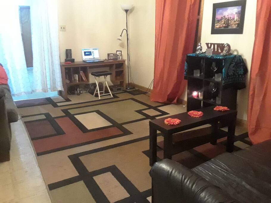 salón y área de descanso.