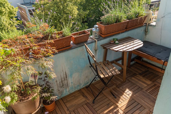 Charming flat w.Balcony | Perfect location