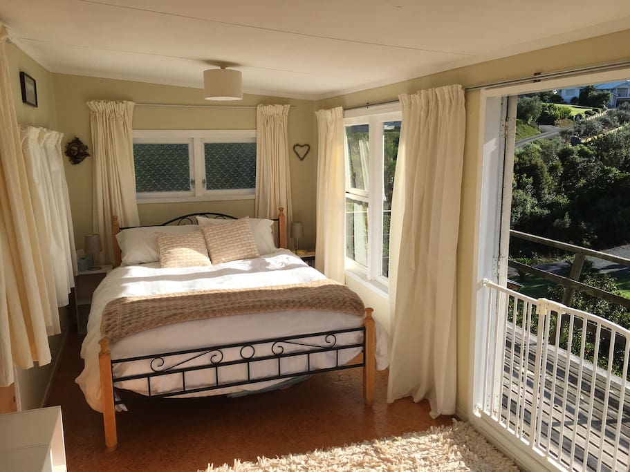 Super comfortable double bed