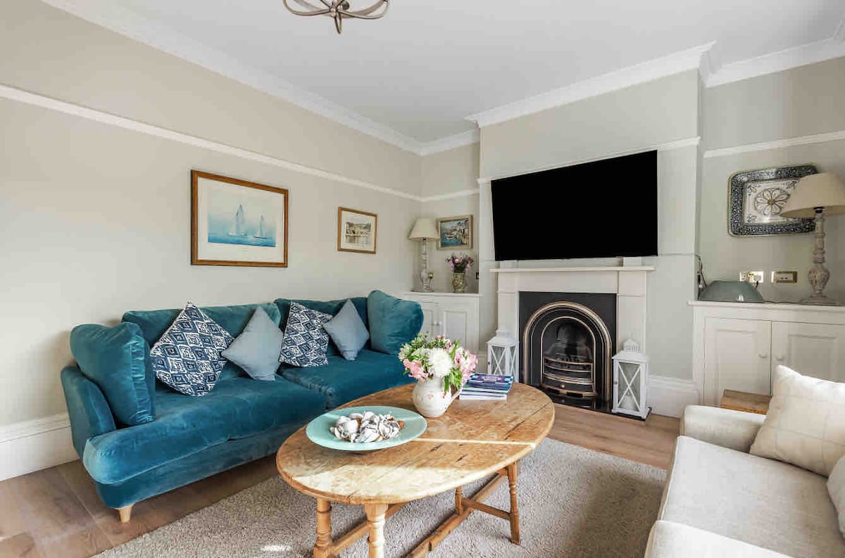 Top performing Airbnb: Dorset House, Salcombe, with Free Parking in Salcombe