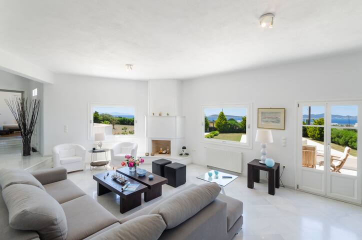 Villa Daria Luxury Villa in Paros gallery image 4