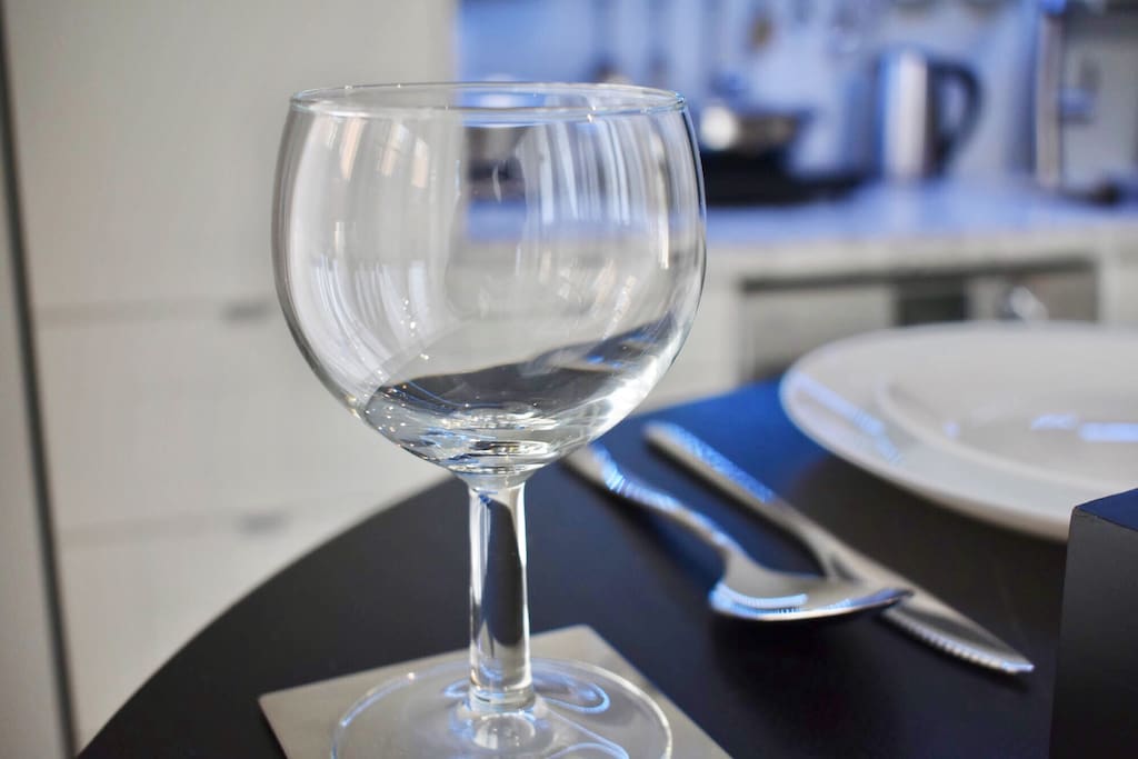 Lots of glass ware for your vine tasting fun