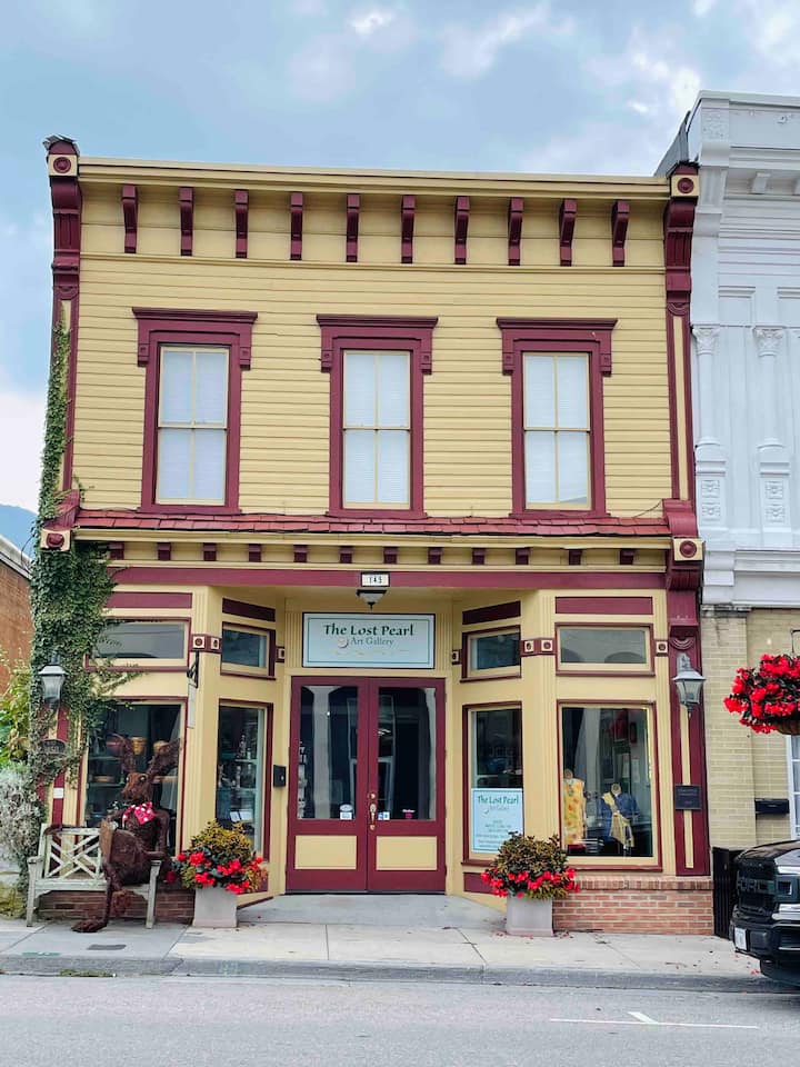 Bramwell Holiday Rentals & Homes West Virginia, United States Airbnb
