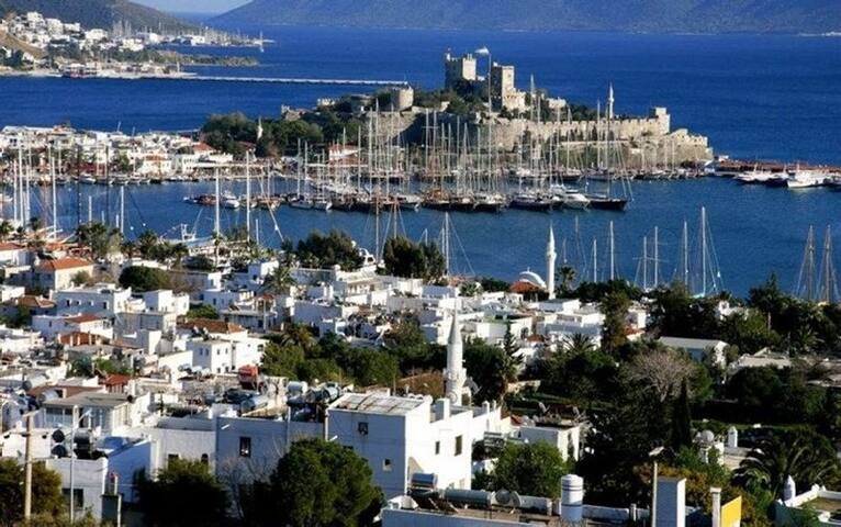 Bodrum Regnum Golf Country De Satilik Havuzlu Mustakil Villa