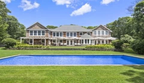 Beautiful Amagansett Oasis